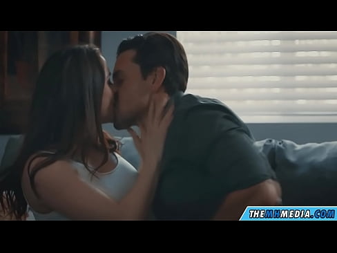❤️ Firaisana ara-nofo miaraka amin'ny reny tsara busty ❌ Anal vidéo aminay ❌️